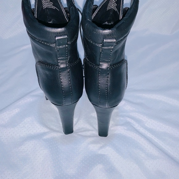 High Heeled Combat Boots (BLACK) - Picture 3 of 4